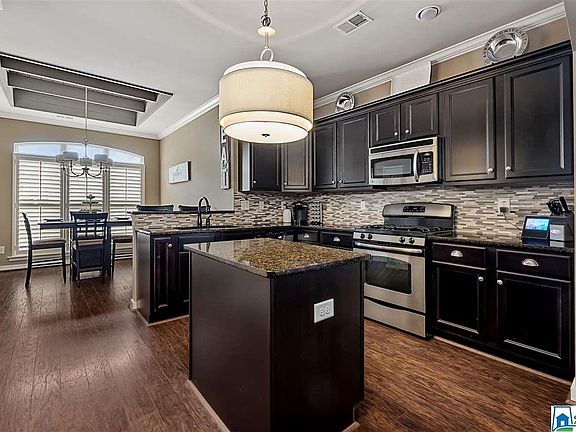 3rd image of 5893 Long View Ln