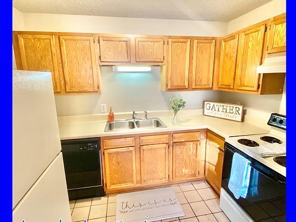 2nd image of 1290 Milligan Hwy #5