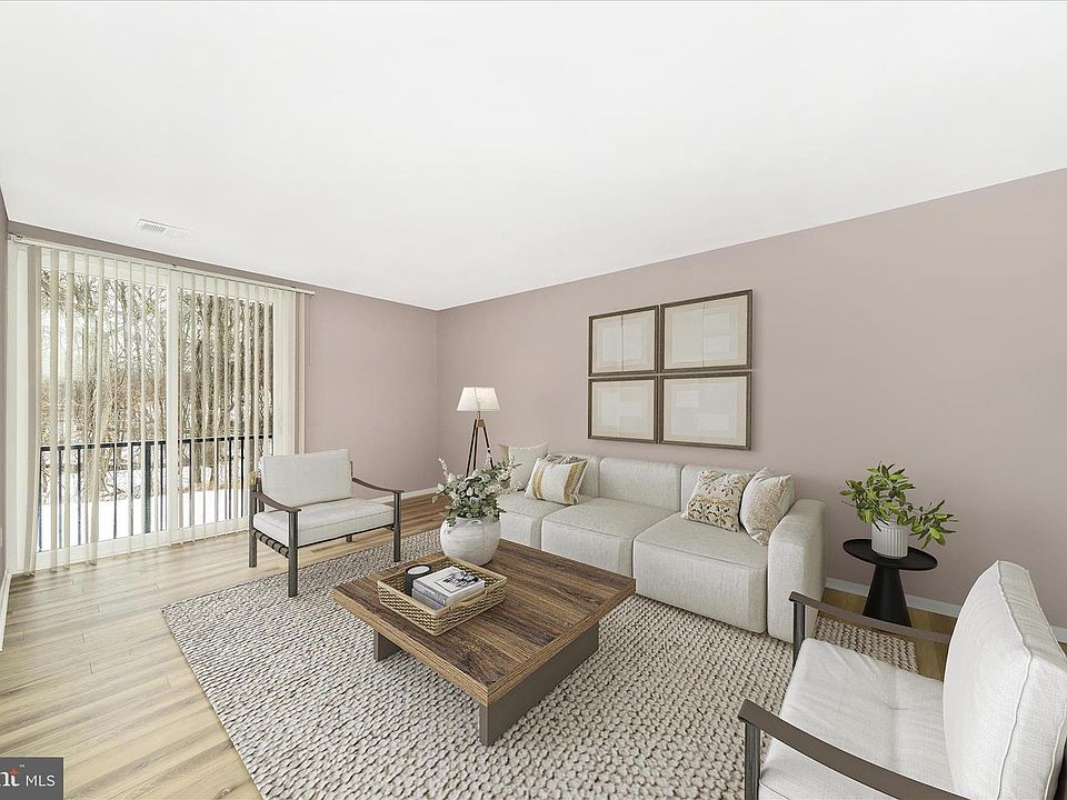 1st image of 10234 Prince Pl #17-102