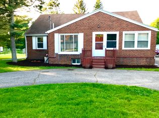 1915 E Willard Ave, Lansing, MI 48910