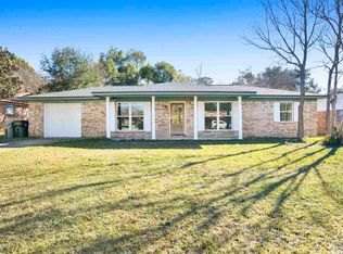 1231 Fort Smith Cir, Pensacola, FL 32505