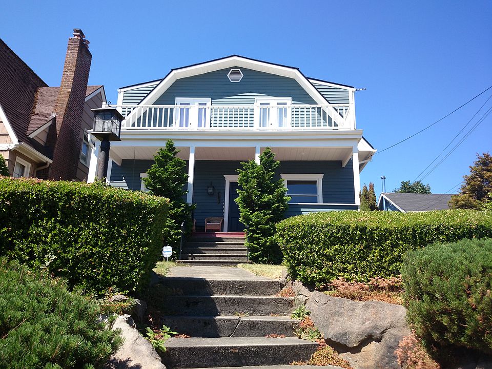 2nd image of 2729 37th Ave SW