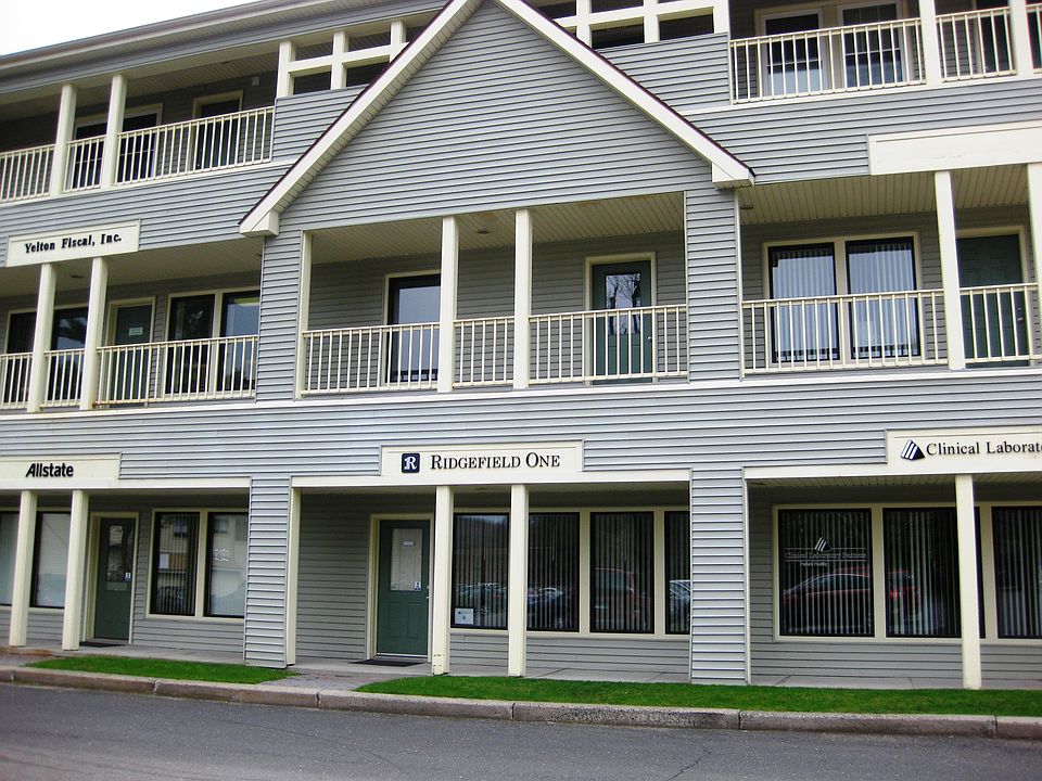 79 Danbury Road