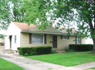 425 Orrville Ave, Cuyahoga Falls, OH 44221
