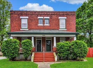 900 W State St APT A, Springfield, MO 65806