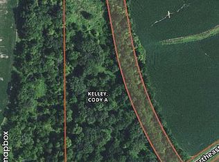 5900 Rapid Creek Rd NE, Iowa City, IA 52240