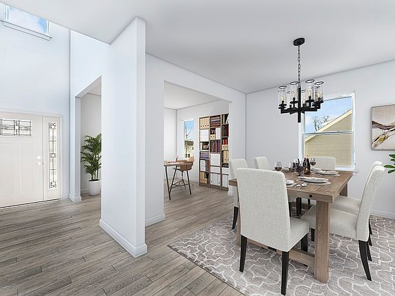 727 Bennett Drive - Dining Room and Foyer - Virtually Staged