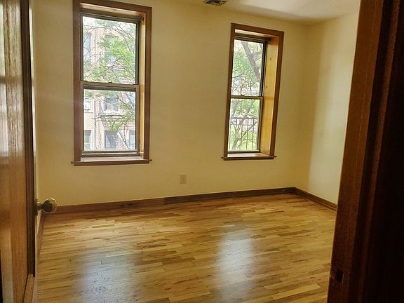 3rd image of 350 Lincoln Pl APT 3K