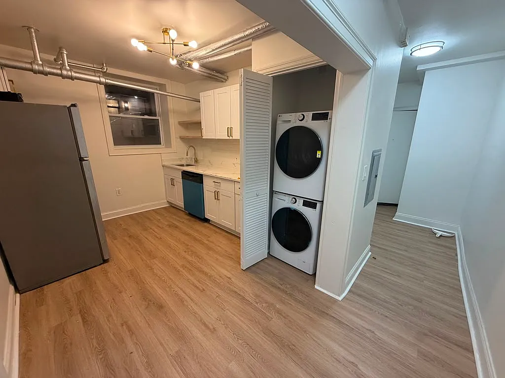 2 bed, $2,450 — Photo 3
