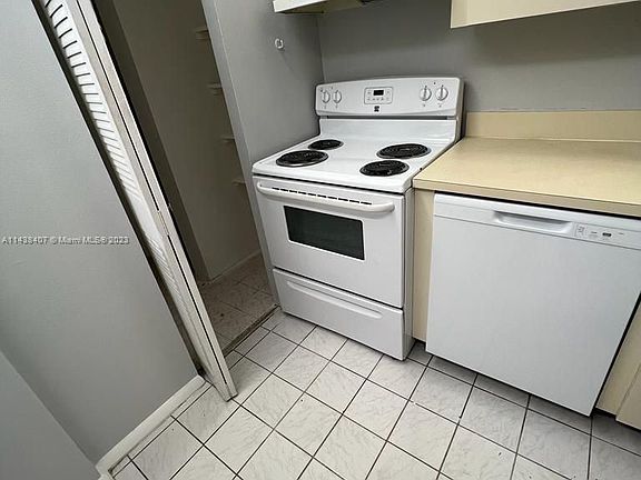 3rd image of 7800 Colony Cir S APT 207