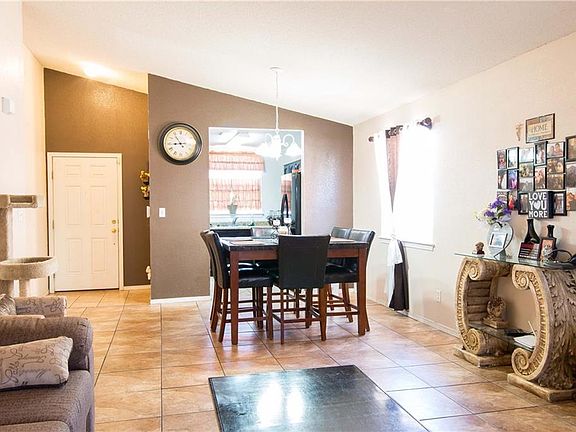5th image of 14037 Tierra Vianey Dr