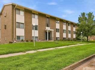 4213 62nd St APT 6, Des Moines, IA 50322