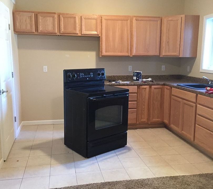 1st image of 143 Calhoun Ln APT 104