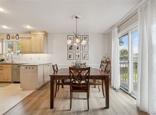 1590 17th Ave, Marion, IA 52302