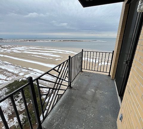 3rd image of 122 Beach 26th St #1140