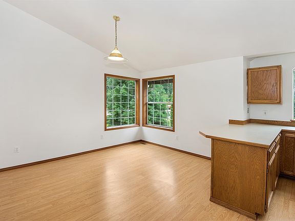 5th image of 5648 Perdemco Ave SE