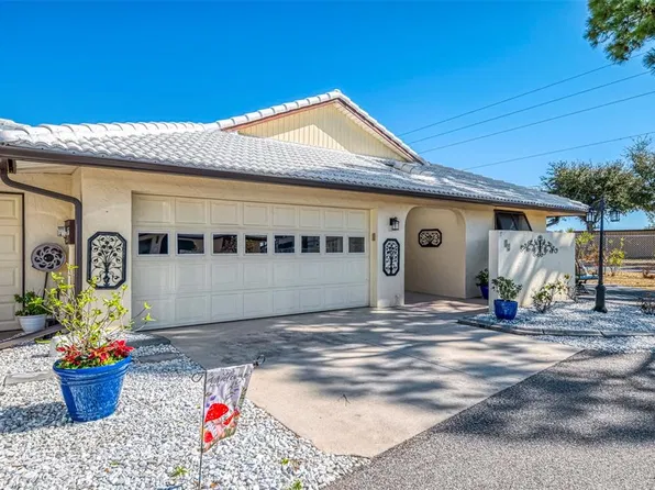 32 PEBBLE ROCK DRIVE, VENICE, FL 34293