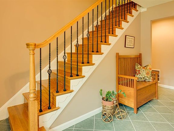 4th image of 3349 Rose Ln