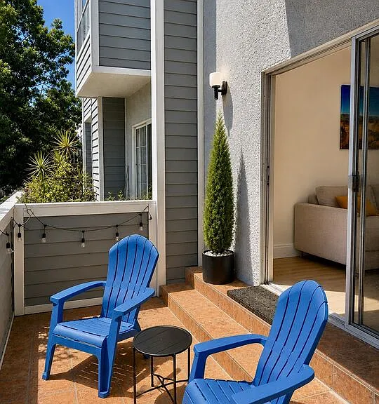 10800 Peach Grove St #5 — Photo 3