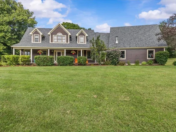 21 Meadow Drive, Jericho, VT 05465