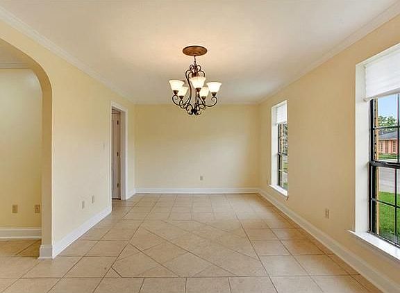 5th image of 7211 Wayside Dr