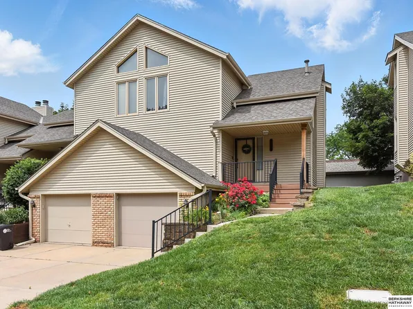 2108 S 62nd St, Omaha, NE 68106