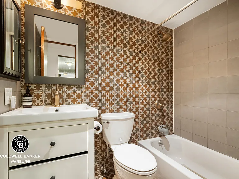 191 Baltic St #1 — Photo 10