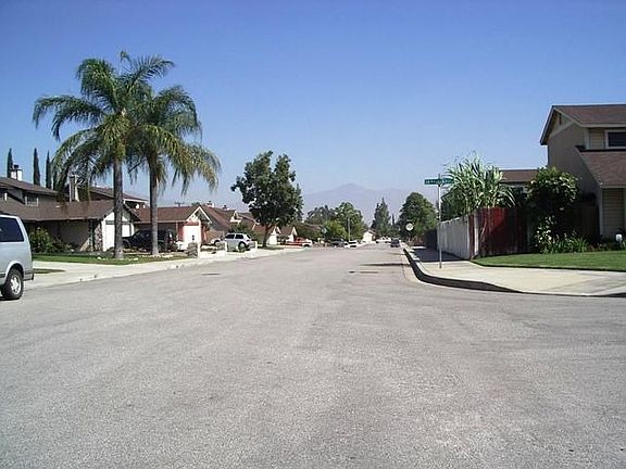 3rd image of 2283 W Chatka Ln