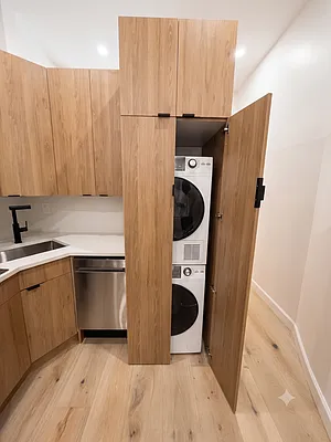 Laundry, photo 1