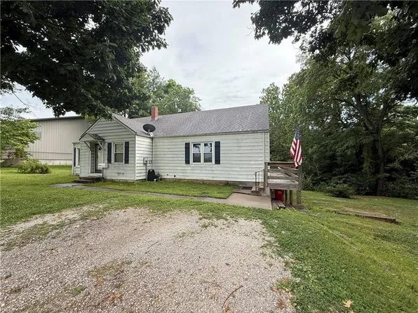 529 S Business Highway 13, Lexington, MO 64067