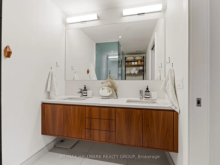 135 Barrette St #207 — Photo 28