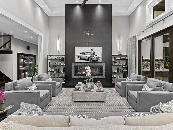5th image of 3083 Semiahmoo Trl