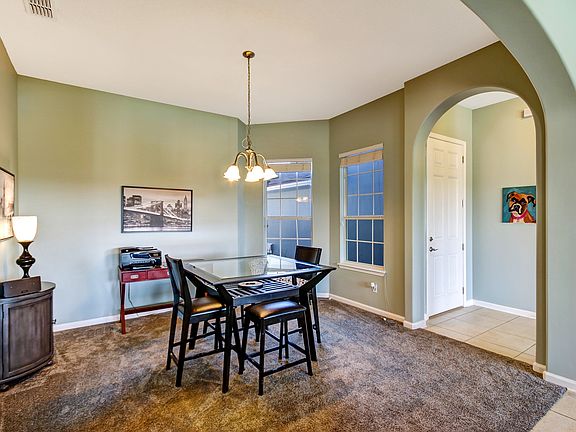 4th image of 85052 Champlain Dr