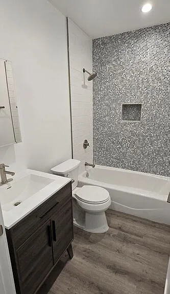 1462 S Shenandoah St #8 — Photo 7