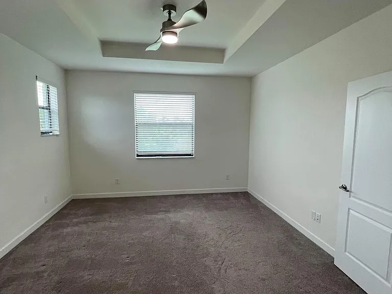 12932 Anthorne Ln — Photo 13