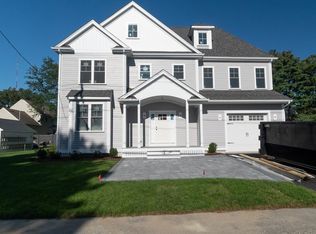 246 Hunnewell St #1, Needham Heights, MA 02494