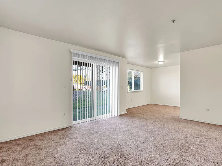 #271 CHELSEA COURT APTS — Photo 44