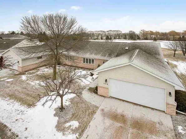 1514 River Pines Dr, Green Bay, WI 54311