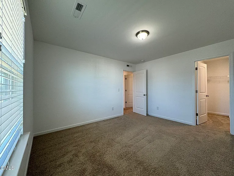 913 Briar Gate Dr — Photo 28