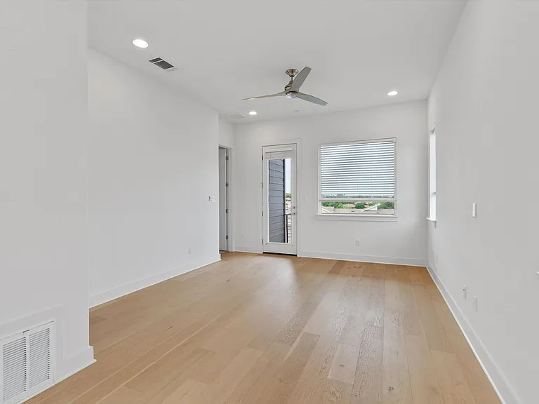2050 Lohmans Spur Rd #804 — Photo 17