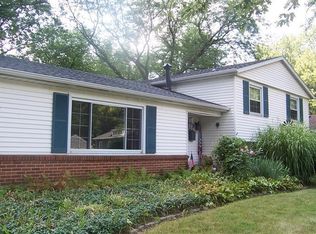 210 E Franklin St, Centerville, OH 45459