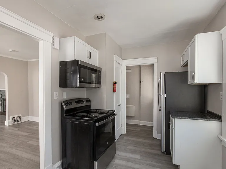 3300 Dellwood Rd — Photo 11