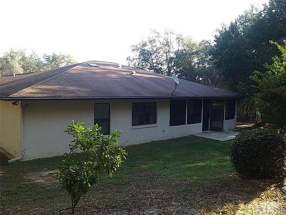 4th image of 8816 N Salina Dr