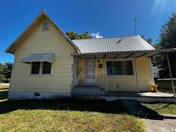 308 E Jackson St, Clinton, KY 42031