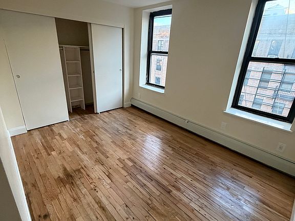 2nd image of 915 E 179th St APT 5D