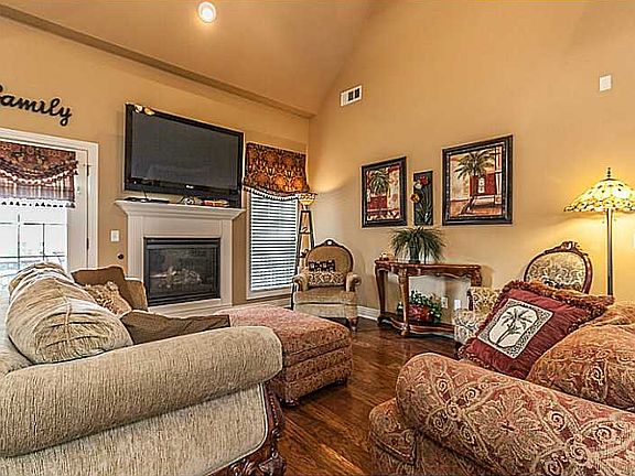 4th image of 6307 SW Heritage Ave