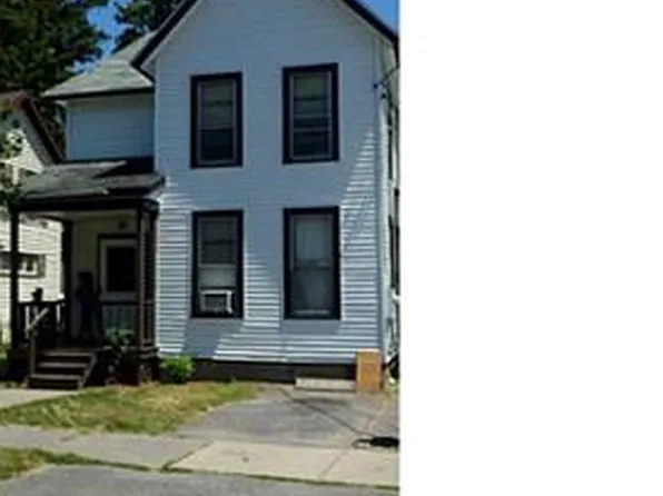 116 N Lake St, Oneida, NY 13421