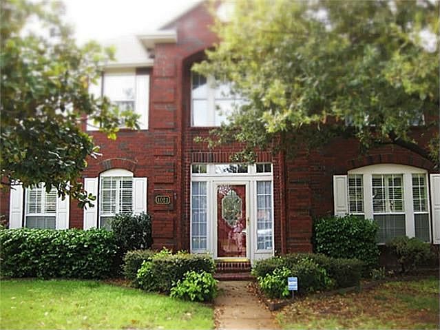 1st image of 1021 Creek Bnd