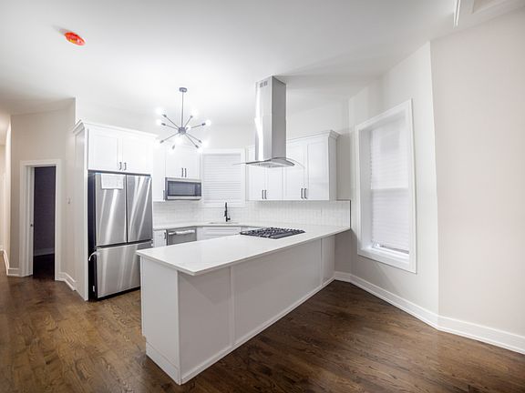 3rd image of 6361 S Greenwood Ave