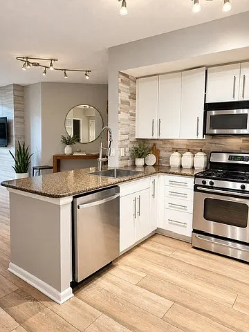 1 bed, 873 sqft, $3,350 — Photo 3